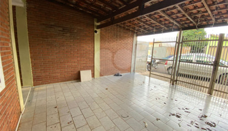 Casa à venda com 3 quartos em Jardim Tangará, São Carlos, SP