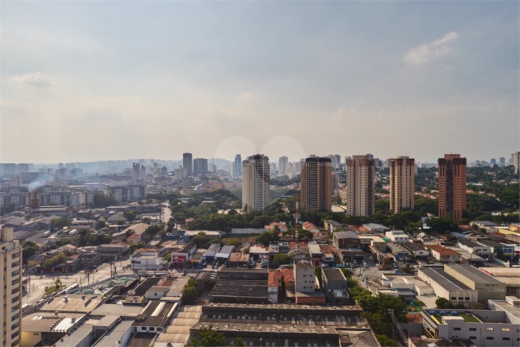 Apartamento à venda com 3 quartos, sendo 1 suíte, em Jardim Marajoara, São Paulo, SP