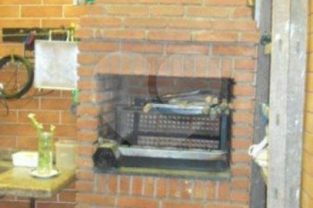 Casa térrea com salas comerciais em anexo à venda na região da Moóca