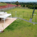 Terreno a venda com 300 metros quadrados no Condomínio Soleil