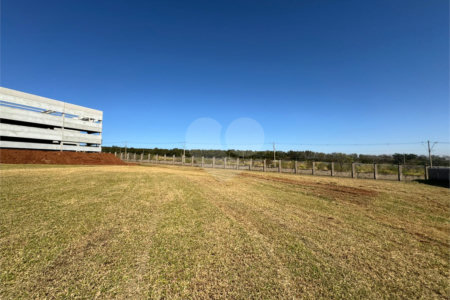 Terreno Comercial á venda em Parque tecnológico Damha II, em São Carlos.