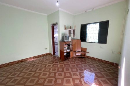 Casa à Venda com 120 m² | 2 Dormitórios | 3 Banheiros | Próximo ao Metrô Belém