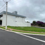 Lote de esquina à venda no Condomínio Faixa Azul