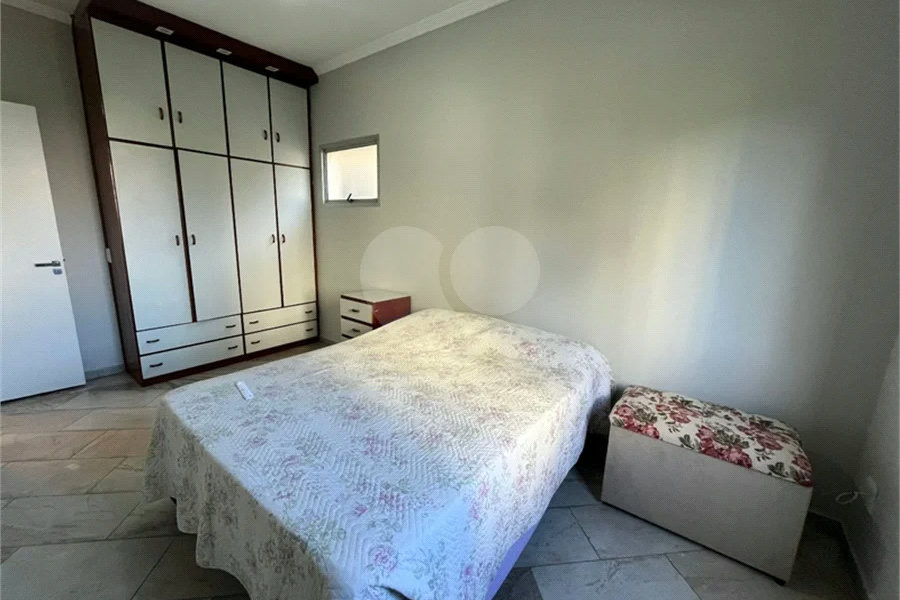 Apartamento Garden com 195 m² de Área Útil, 3 Dormitórios e 2 Vagas