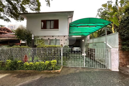 Casa residencial / comercial á venda no Alto da Boa Vista, São Paulo - SP
