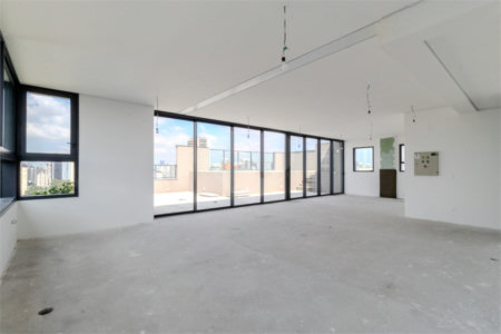 Apartamento à venda com 3 suítes em Campo Belo, São Paulo, SP