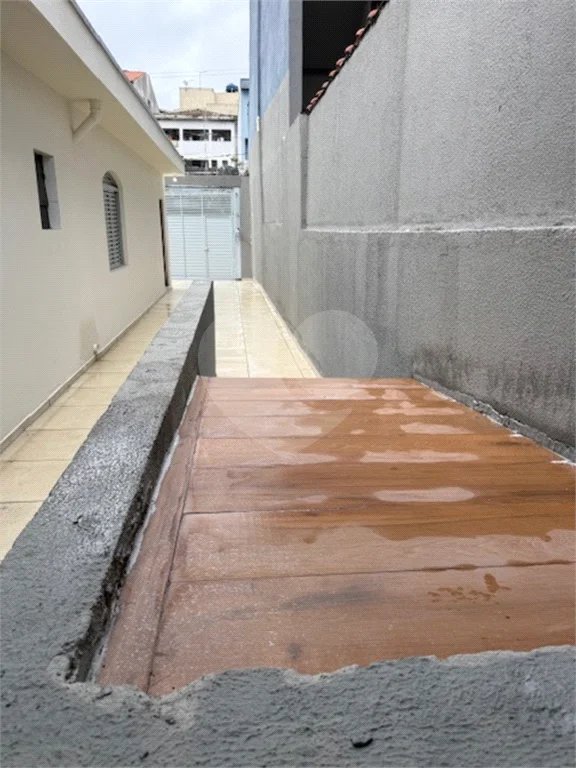 Casa com 235m² , 3 dormitórios , sendo 1 suíte , 6 vagas , à venda no Jardim Brasilia