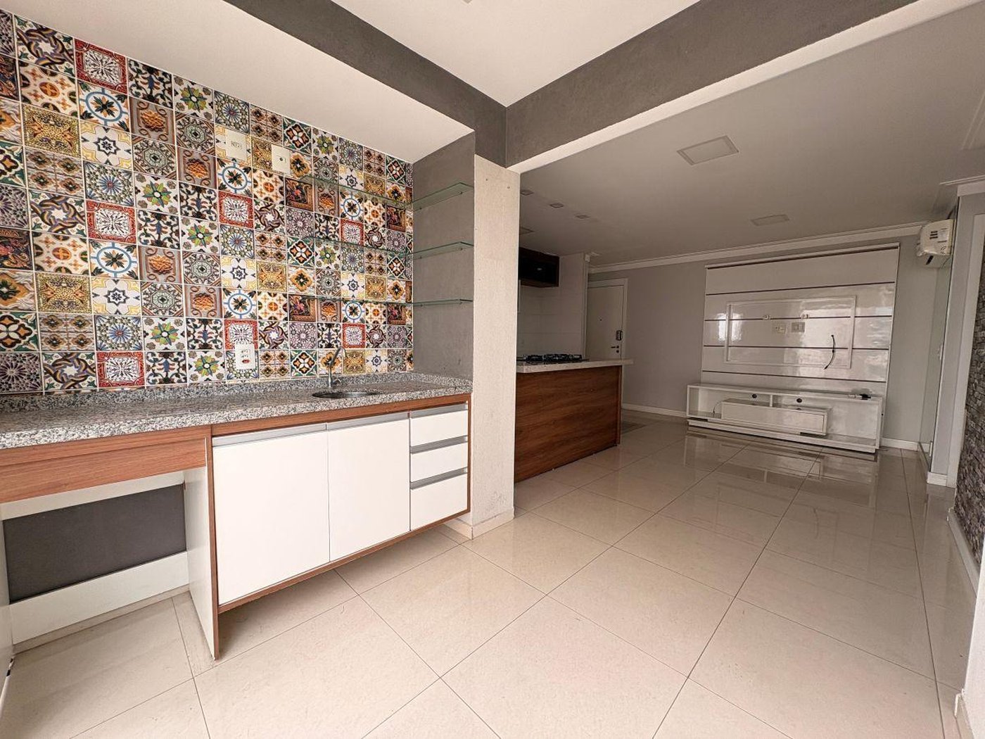 Apartamento à venda com 2 quartos em Jardim Esmeralda, São Paulo - SP