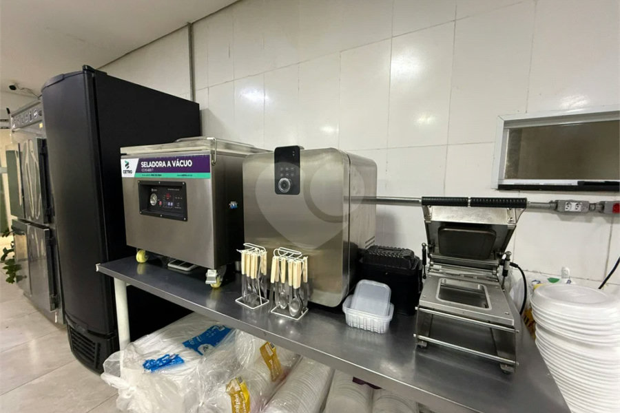 Chácara no Unileste, com espaço para eventos e cozinha industrial, na modalidade porteira fechada,