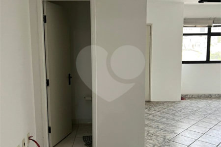 Sala Comercial á venda - Zona Sul