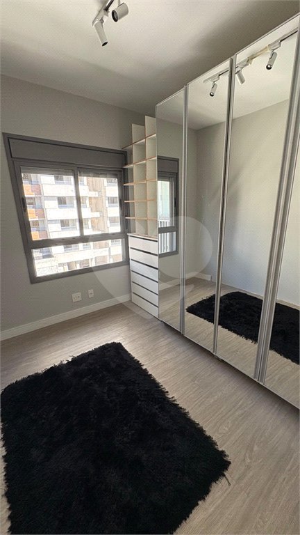 Apartamento à venda localizado na Vila Mariana.