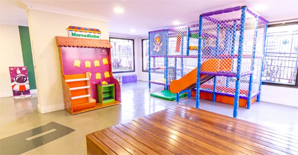 Apartamento à venda na Moóca, 68m², 2 dormitórios, 1 suíte, 1 vaga, ar condicionado, varanda, lazer completo