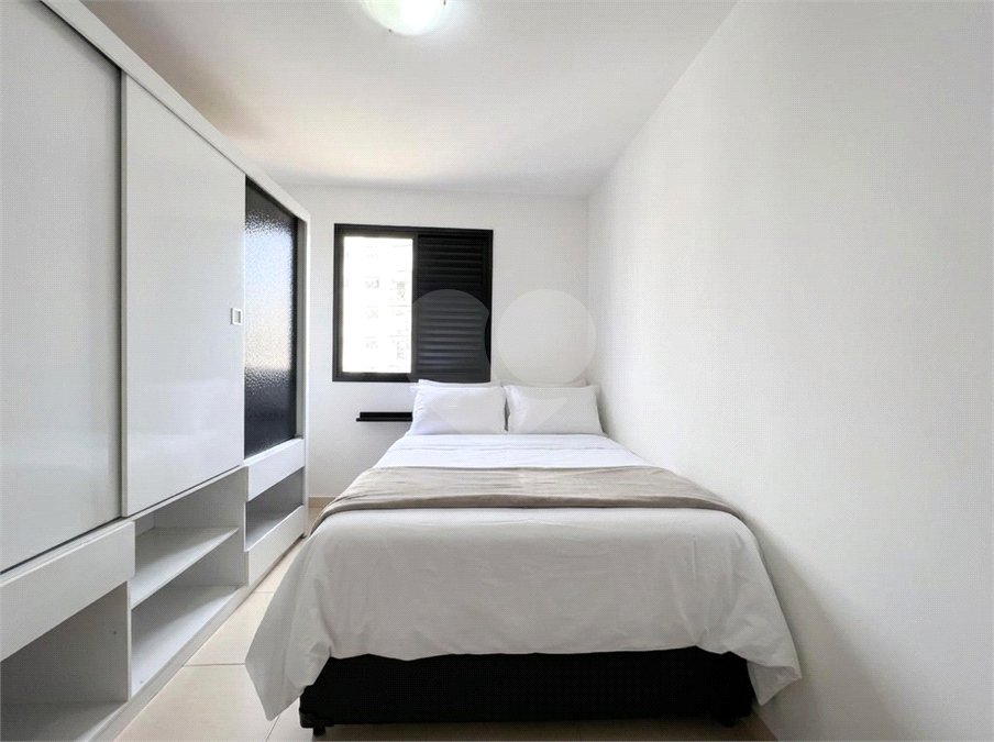 Apartamento de 48m2 à venda com 2 dormitórios e 1 vaga na Bosque da Saúde