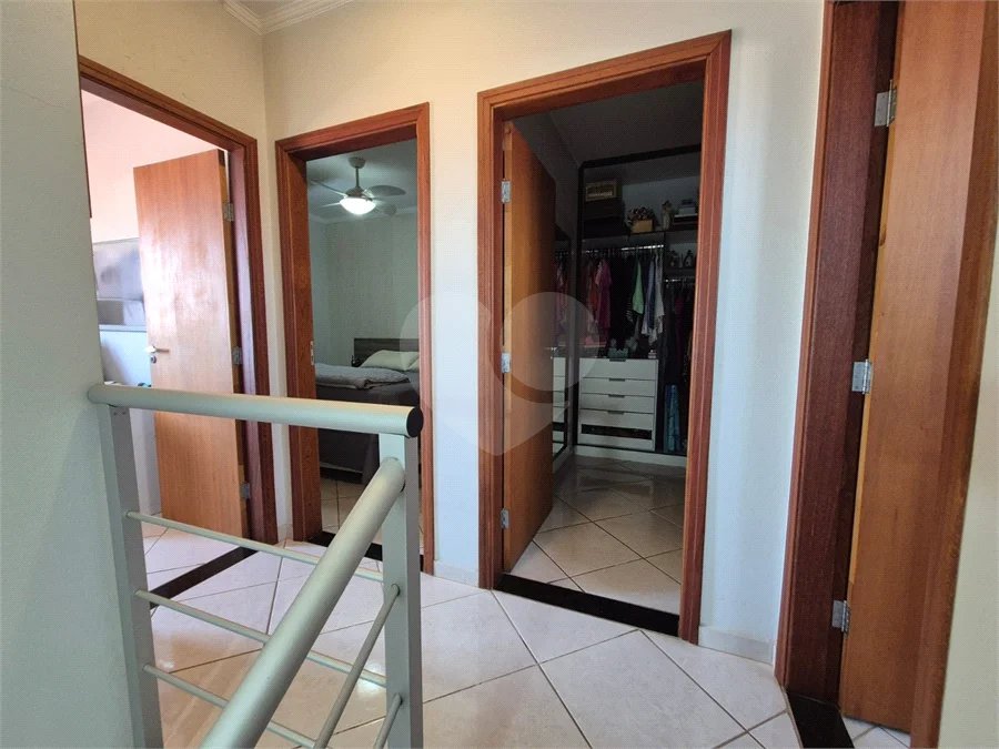 Sobrado à venda com 3 quartos em Vila Industrial, Piracicaba, SP