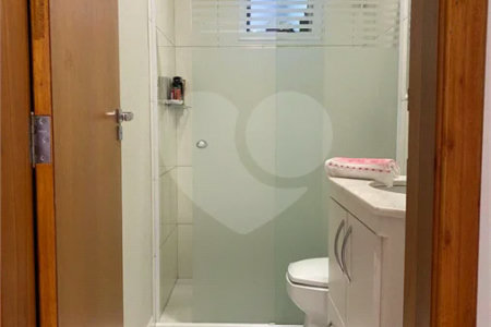 Lindo apartamento com 2 dormitórios com 2 vagas cobertas à venda, 65 m², por R$ 470.000,00 no condomínio Villagio D'Amore, em Indaiatuba/SP.
