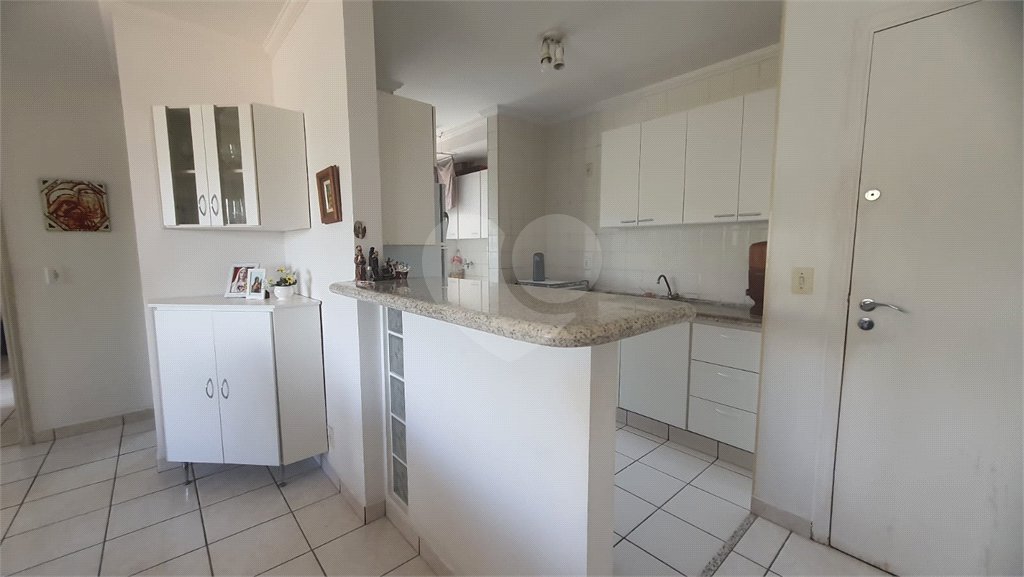 Apartamento à Venda no Residencial Itamaracá