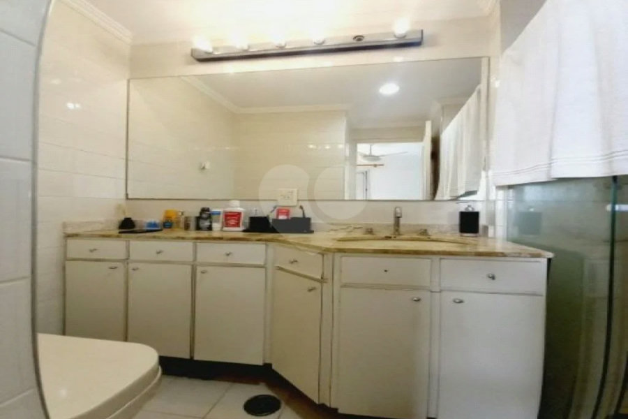 Apartamento à venda com 3 quartos, sendo 1 suíte, em Vila Santa Catarina, São Paulo, SP