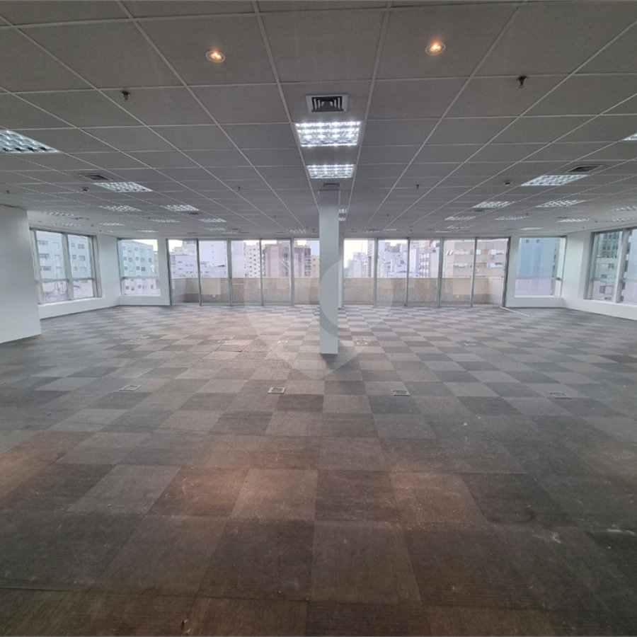 Laje corporativa de 457m2 com 16 vagas à venda no Jardim Paulista