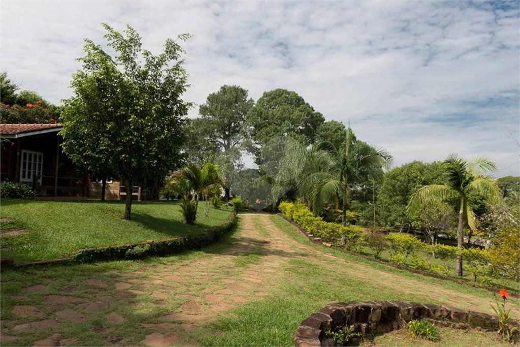 Fazenda à venda com 11 quartos no Centro, Analândia, SP
