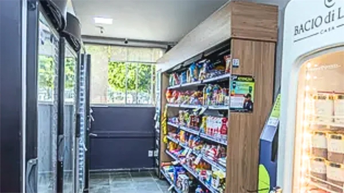 Apartamento reformado e mobiliado no Residência América - Venda - Parque Maria Domitila