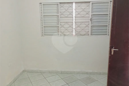Casa à venda ou para alugar com 2 quartos, sendo 1 suíte, em Jardim São José, São Roque, SP