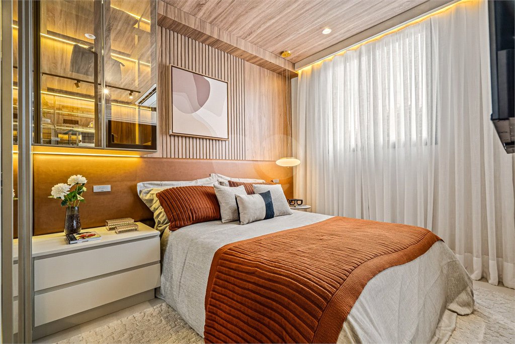 Apartamento à venda com 2 quartos, sendo 1 suíte, em Vila Mariana, São Paulo, SP