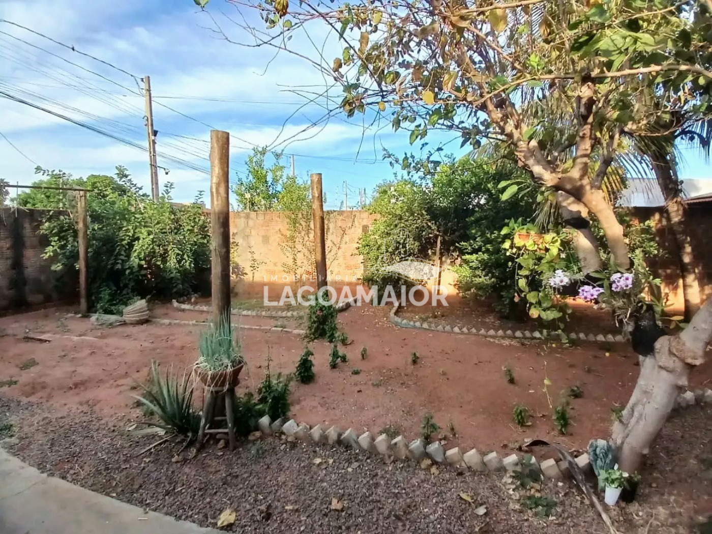 Casa à venda com 2 quartos em Jardim Cangalha, Três Lagoas - MS