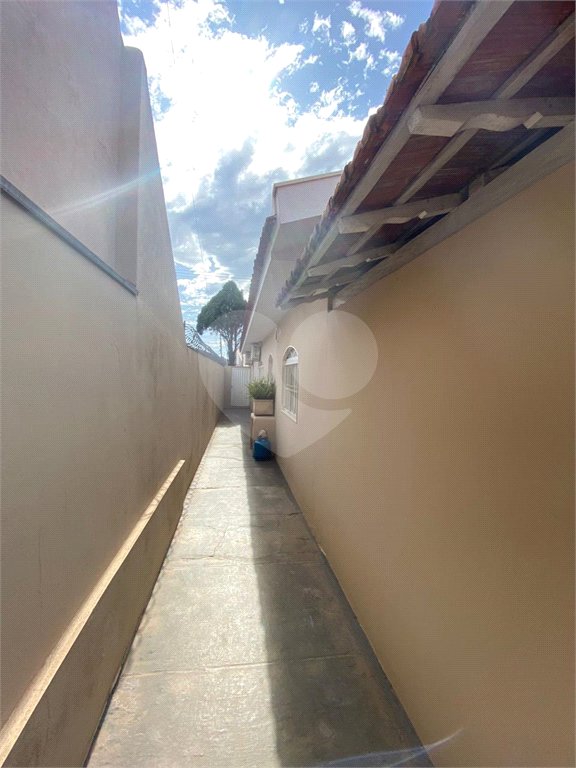 Casa térrea para venda, na Vila Marcelino.