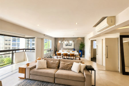 Apartamento reformado com 186 m² em Santa Cecília