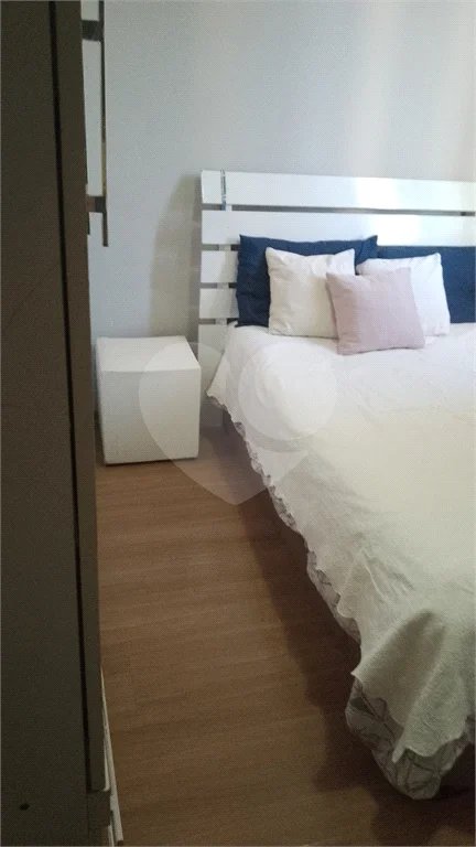 Apartamento 3 dormitórios Cond. Laranjeiras.