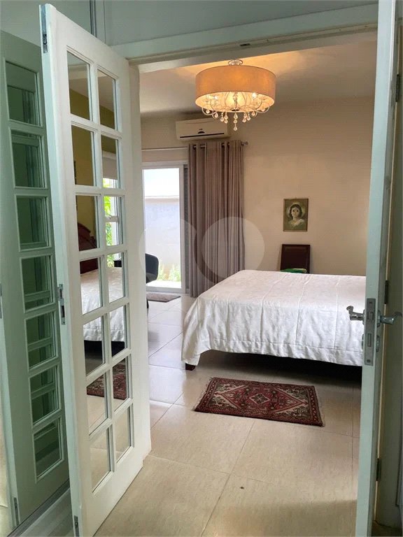 Casa à venda com 3 dormitórios no Bairro Cidade Jardim em Piracicaba - SP.