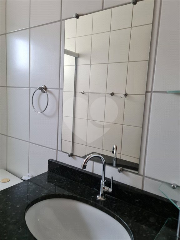 Apartamento no Condomínio Monte Verde.