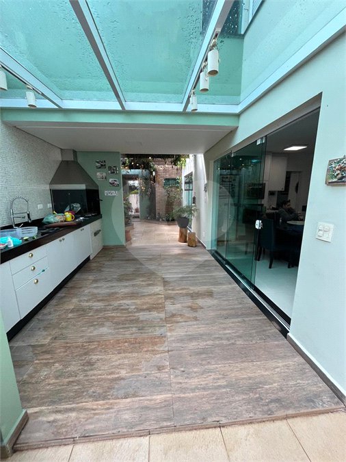 Casa á venda - Saúde alto padrão
