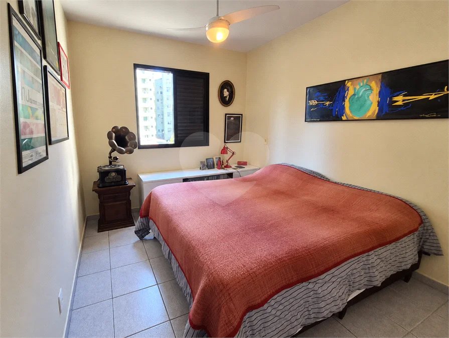 Apartamento 2 quartos, sacada e vaga em Santa Cecília
