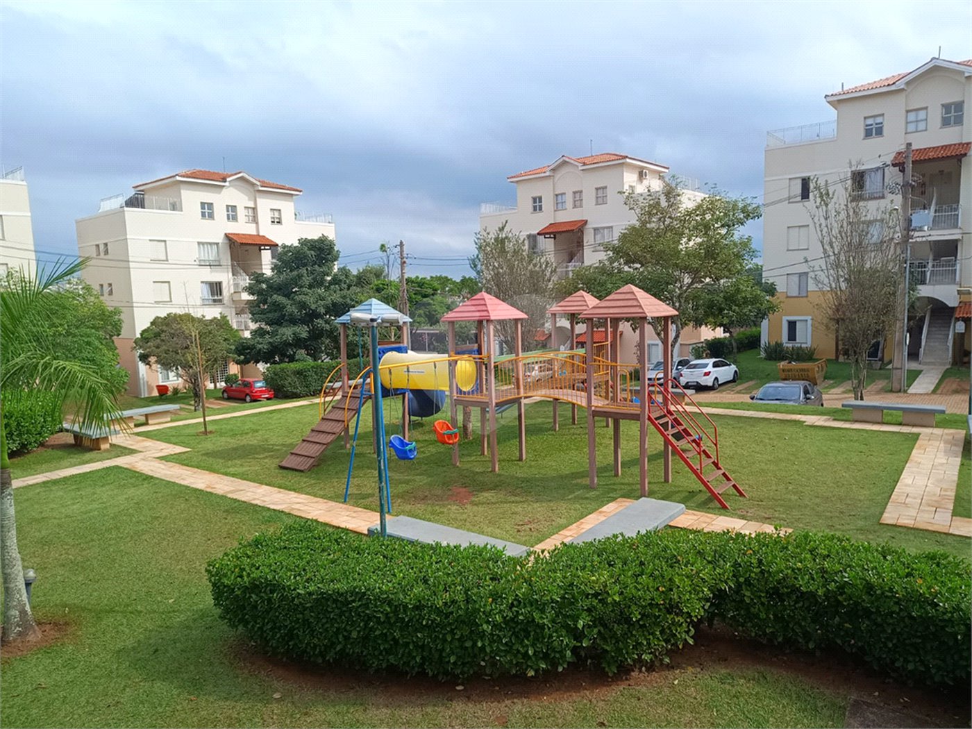 Apartamento para venda no condomínio Orizzonti Di San Carlo. 03 dorm (01 suite)