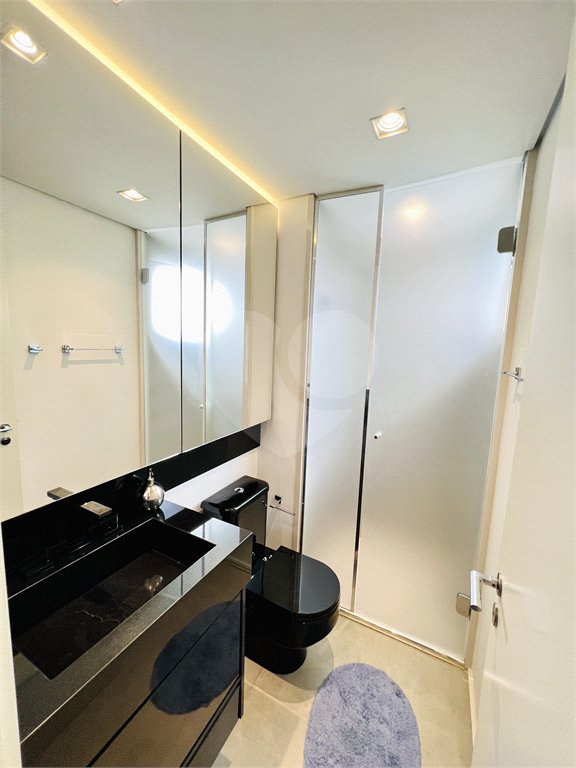 Apartamento venda / locação Vila Nova Conceição, 80m², andar alto, 1 suíte e 2 vagas