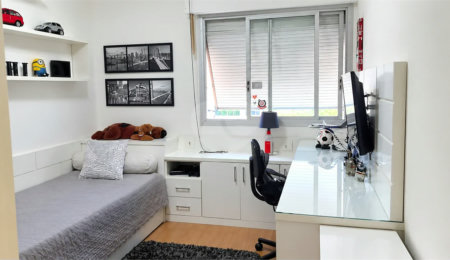 Apartamento à venda com 3 quartos, sendo 1 suíte,  em Campo Belo, São Paulo, SP