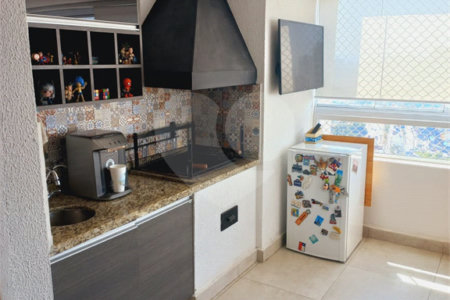 Apartamento Condominio Clube em Pinheiros com 90 m² Útil com 3 dormitórios sendo 1 suíte com 1 Vagas