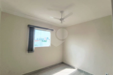 Casa com Suíte Master, Closet, Piscina e Espaço Gourmet Próxima ao Parque Ecológico- 03 quartos -com quintal