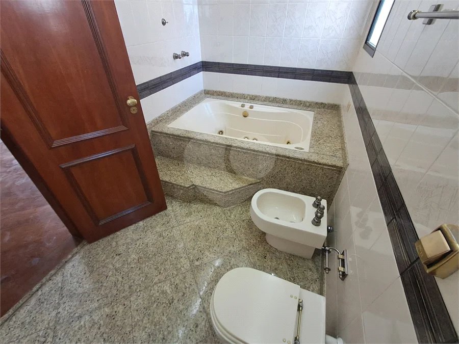 Apartamento à Venda no Edifício Itapema no Bairro Centro em Piracicaba/SP.