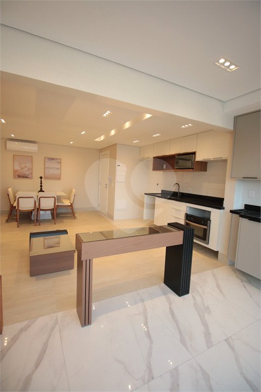 APARTAMENTO TODO MOBILIADO COM 2 QUARTOS 2 SUÍTE 1 VAGA NA VILA CLEMENTINO