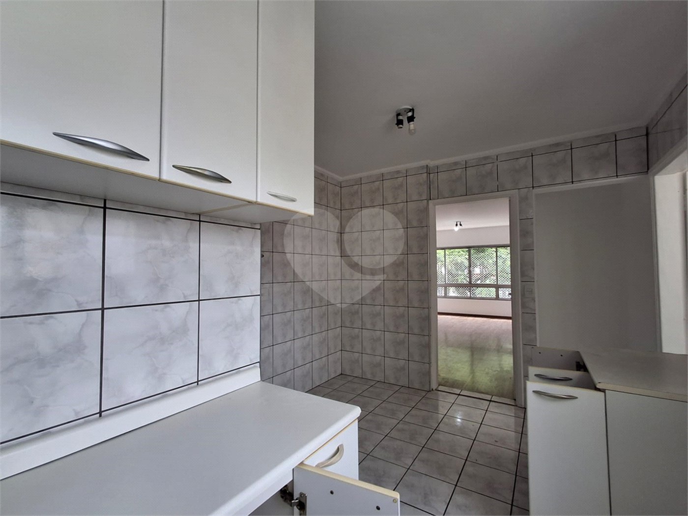 Apartamento a venda na Vila Clementino com dois dormitórios