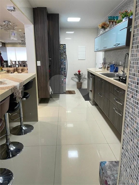 Apartamento com 125m², 3 quartos (suítes) e 3 vagas de garagem à venda no bairro Jd. São Caetano em São Caetano do Sul