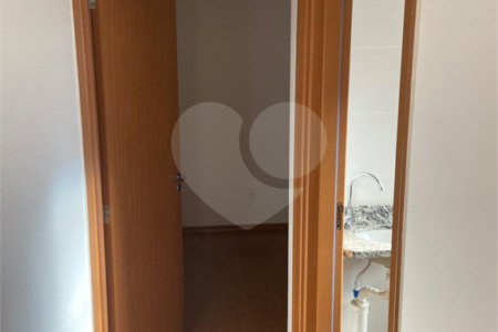 Apartamento para venda no Monte Pinheiros