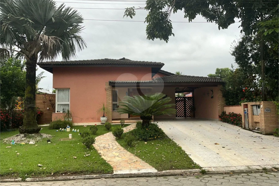Casa à venda com 6 quartos, sendo 3 suítes, em Morada da Praia, Bertioga, SP