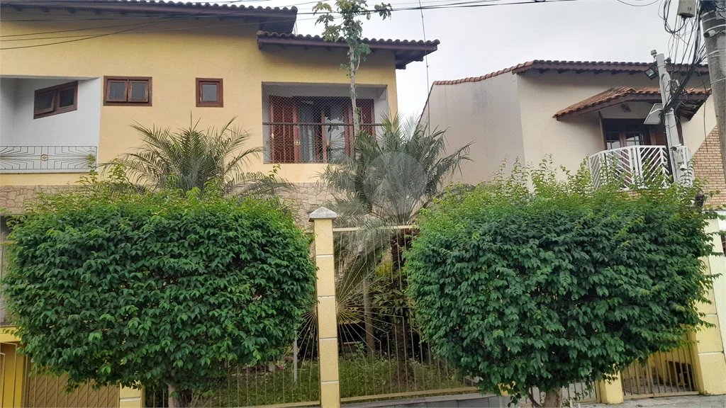 Sobrado à venda com 3 suítes em Tremembé, São Paulo, SP