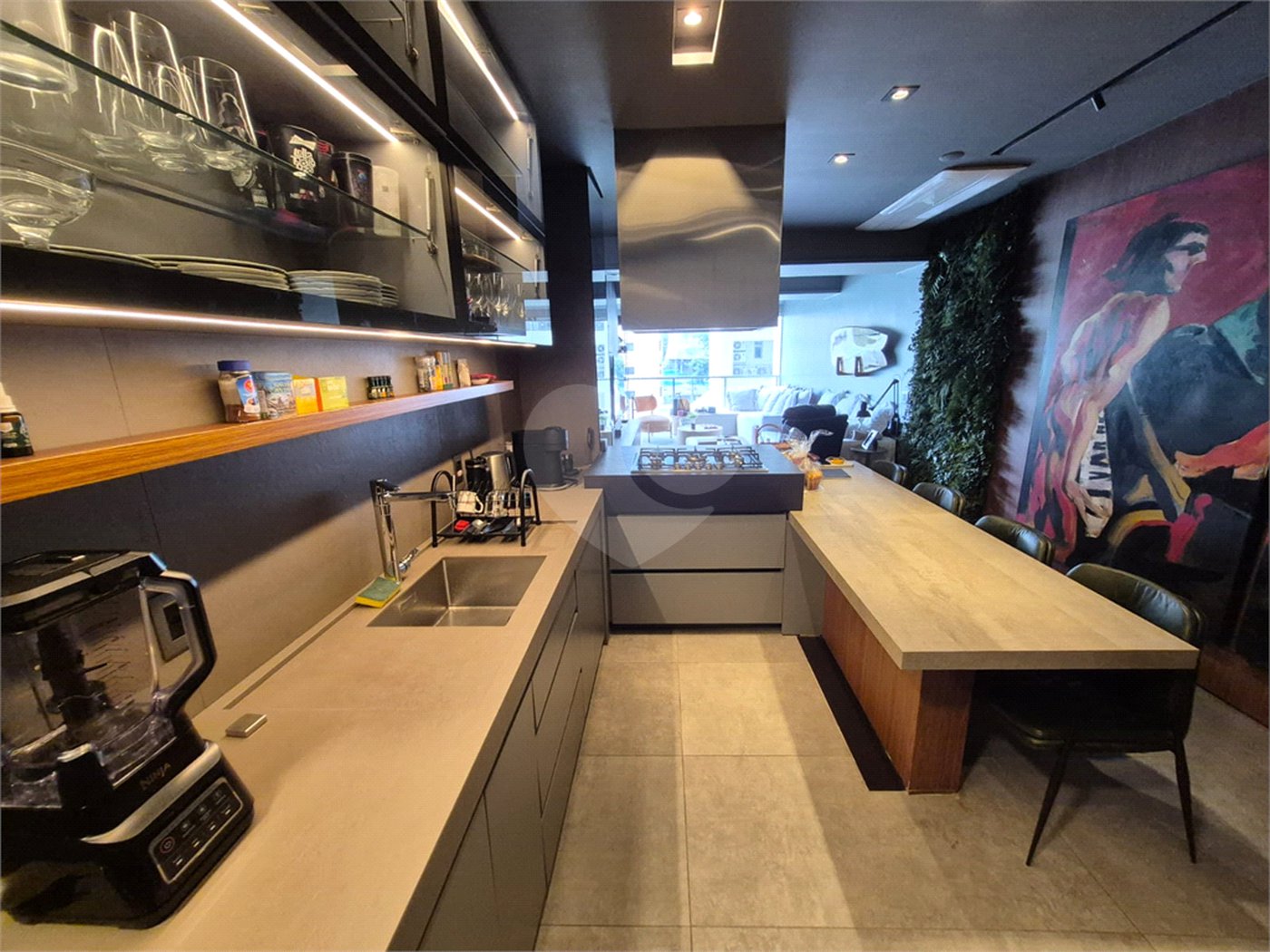 Apartamento à venda com 2 suítes em Itaim Bibi, São Paulo, SP