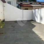 Excelente sobrado de 03 dormitórios na Aclimação.