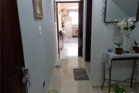 Casa com 273m², 3 dormitórios, 4 vagas, à venda no Tremembé.