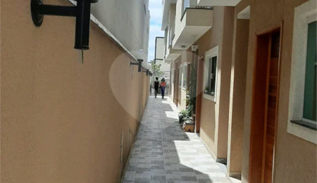 Casa de Vila à venda com 2 quartos em Vila Ré, São Paulo, SP